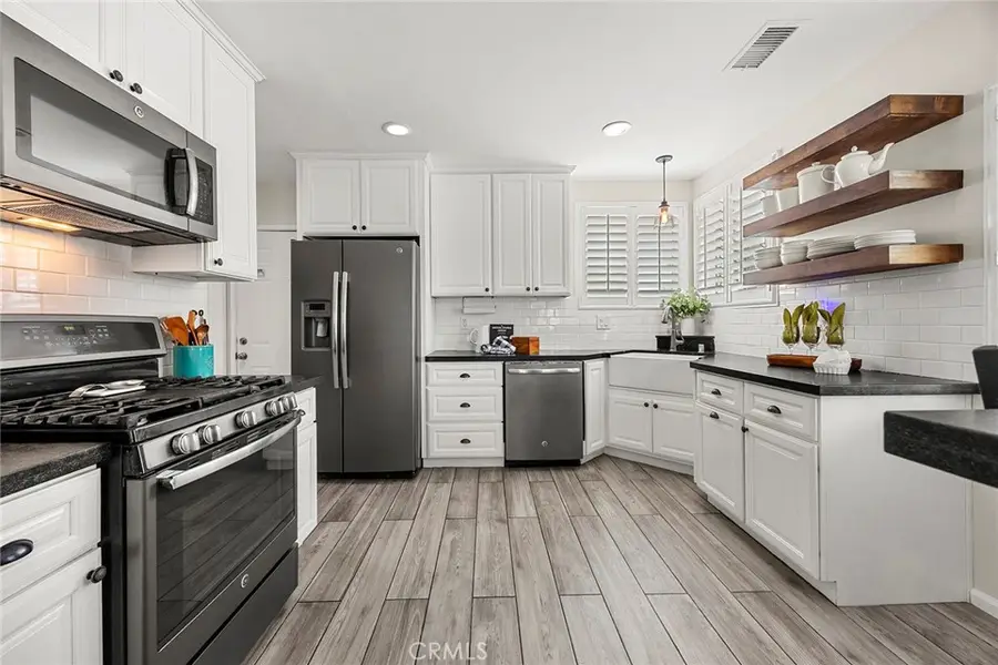 401 W Southgate Avenue, Fullerton, CA 92832 - #3