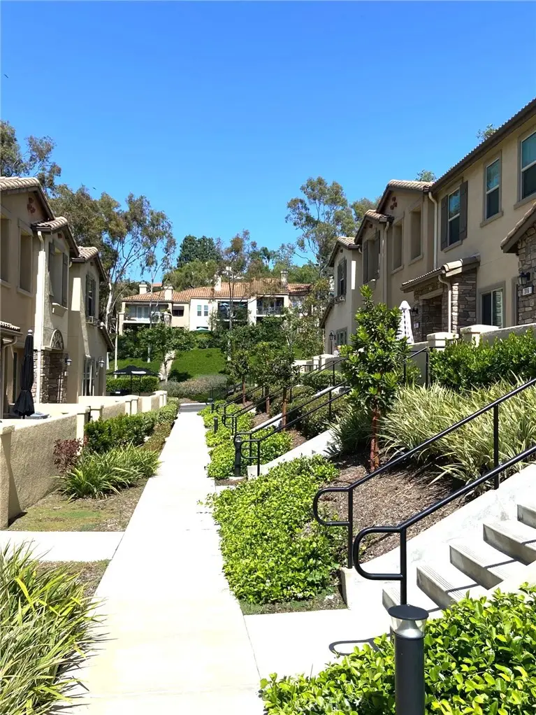 268 S Auburn Heights, Anaheim, CA 92807 - #3