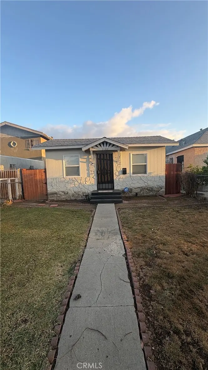 1104 E 111th Drive, Los Angeles, CA 90059 - #1