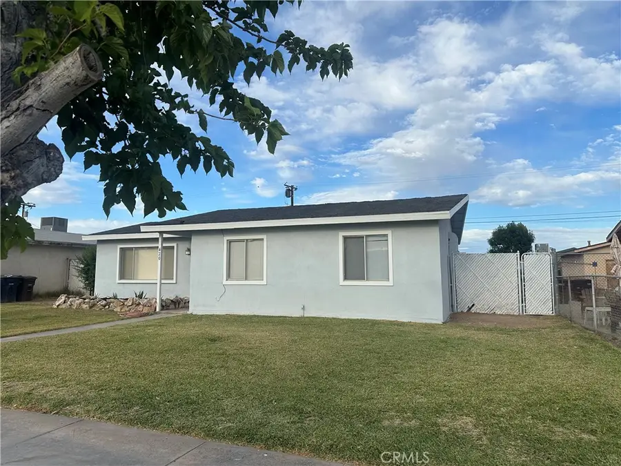 420 S 4th Street, Blythe, CA 92225 - #2