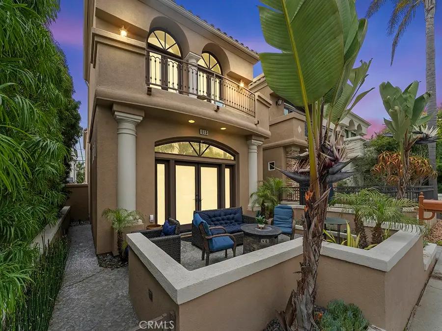 513 Pecan Ave, Huntington Beach, CA 92648 - #3
