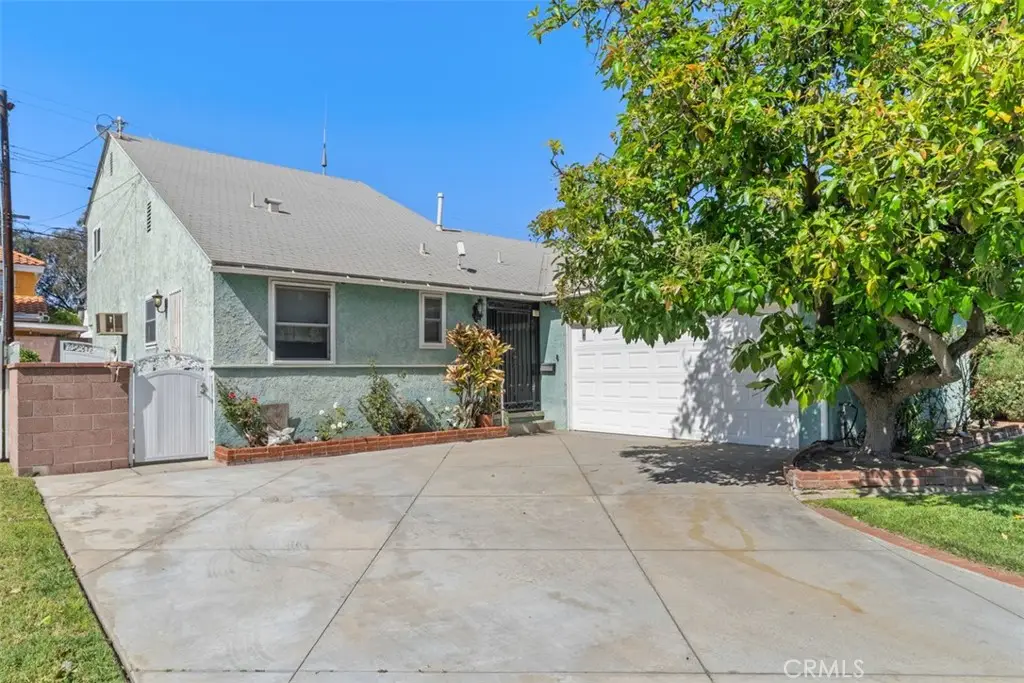 10253 Angell, Downey, CA 90242 - #1