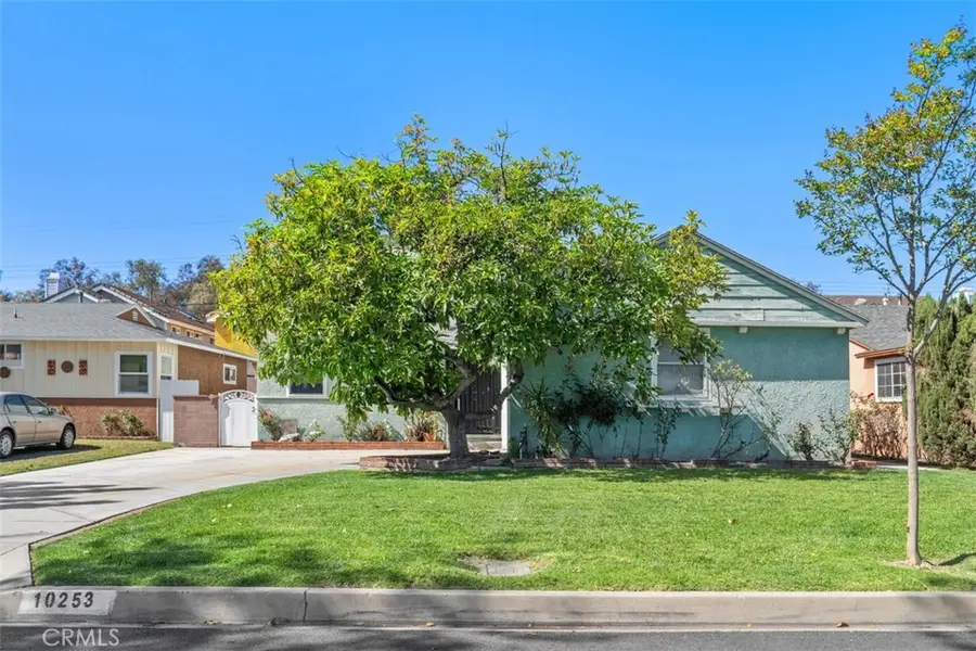 10253 Angell, Downey, CA 90242 - #3