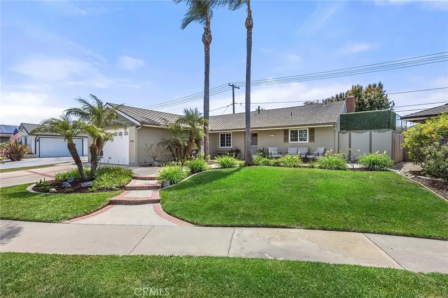 6242 Vatcher, Huntington Beach, CA 92647 - #2