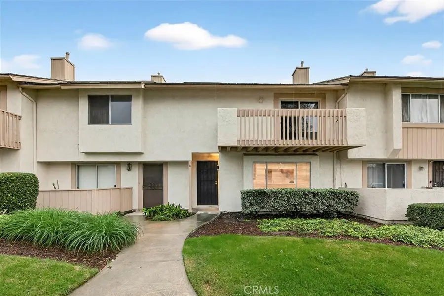 11360 166th #10, Cerritos, CA 90703 - #2
