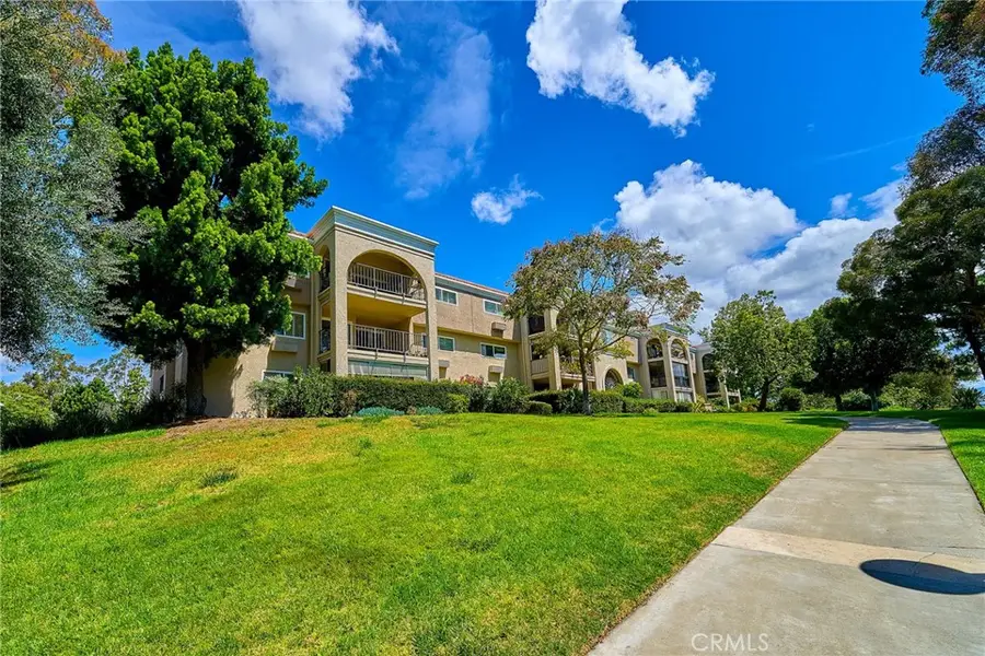 3499 W Bahia Blanca W #3D, Laguna Woods, CA 92637 - #2