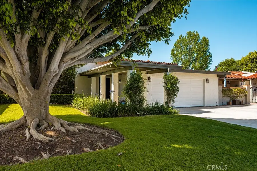525 Vista Flora, Newport Beach, CA 92660 - #3