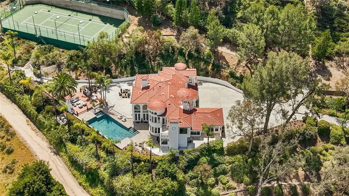 10696 Skyline Drive, North Tustin, CA 92705 - #1