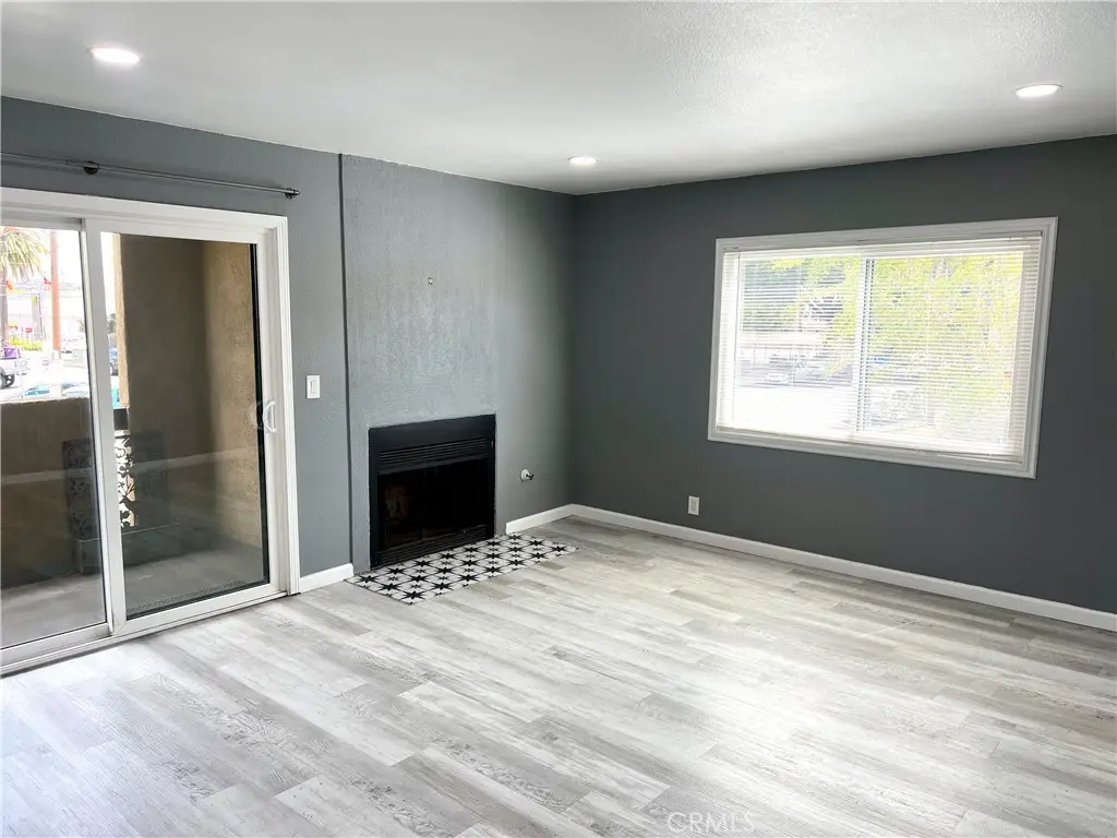 940 E 3rd, Long Beach, CA 90802 - #1