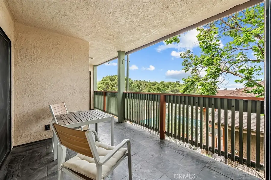 2514 E Willow Street #105, Signal Hill, CA 90755 - #3
