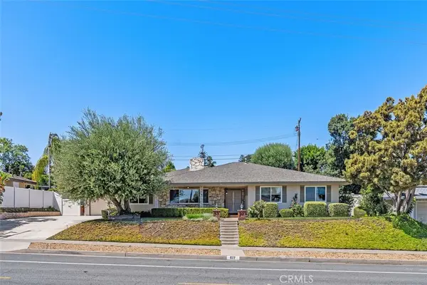 807 Dorothy Lane, Fullerton, CA 92831