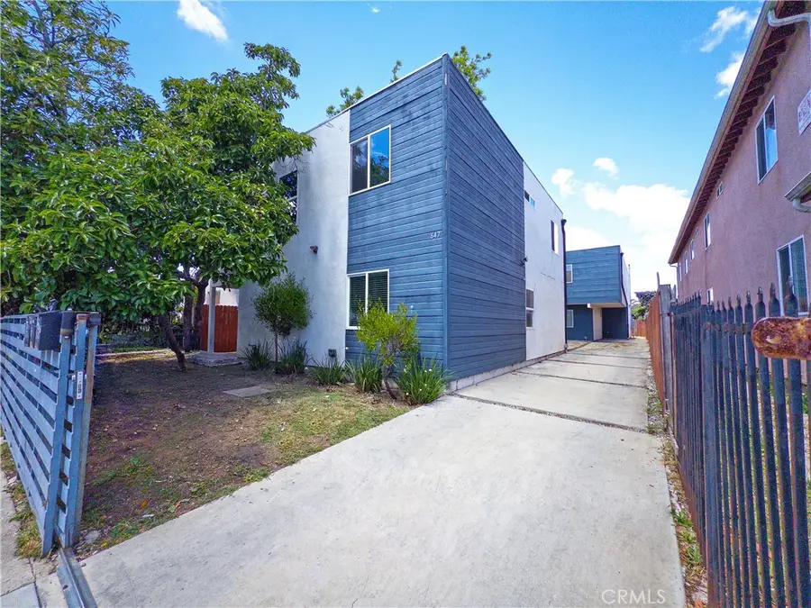 645 W 97th, Los Angeles, CA 90044 - #2