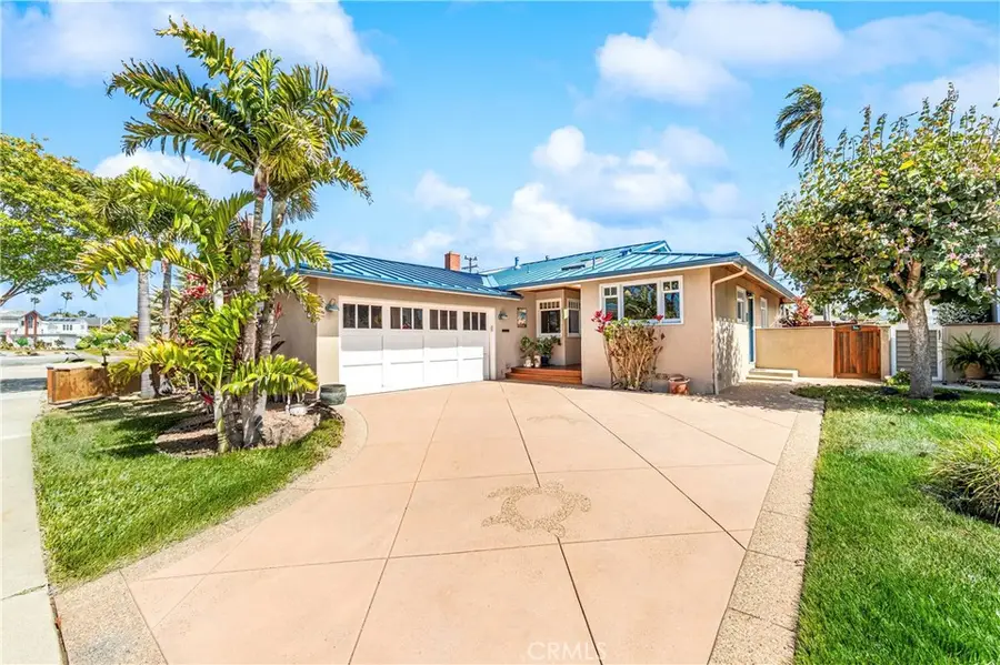 800 Driftwood Avenue, Seal Beach, CA 90740 - #2