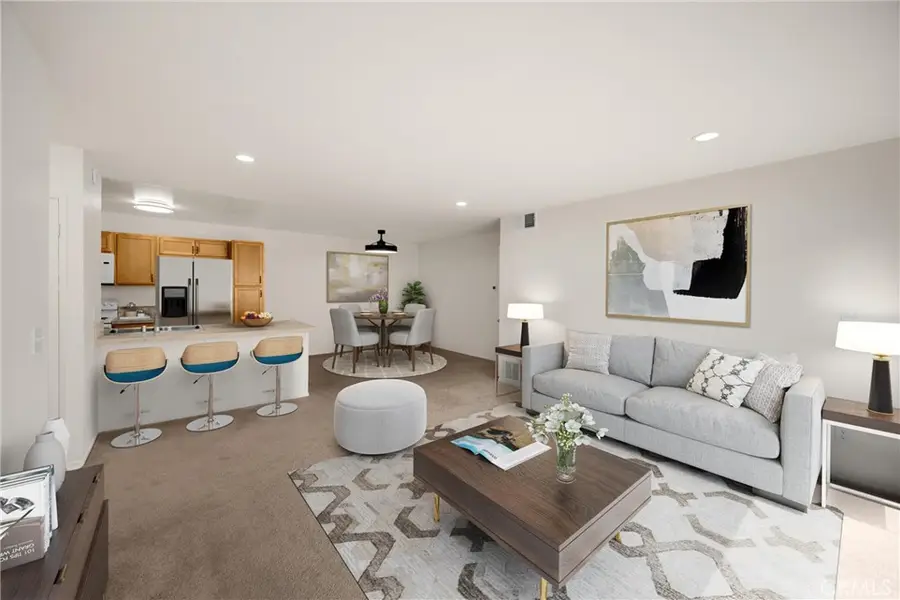 2521 W Sunflower Avenue #R8, Santa Ana, CA 92704 - #2