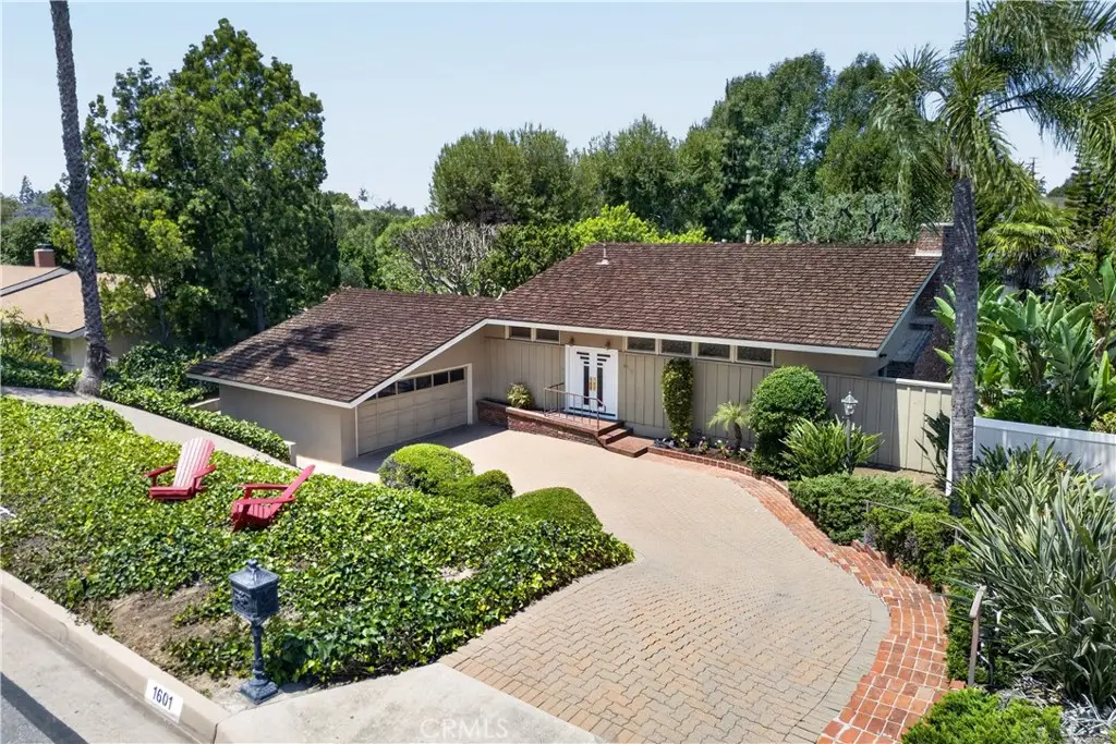 1601 Avolencia, Fullerton, CA 92835 - #1