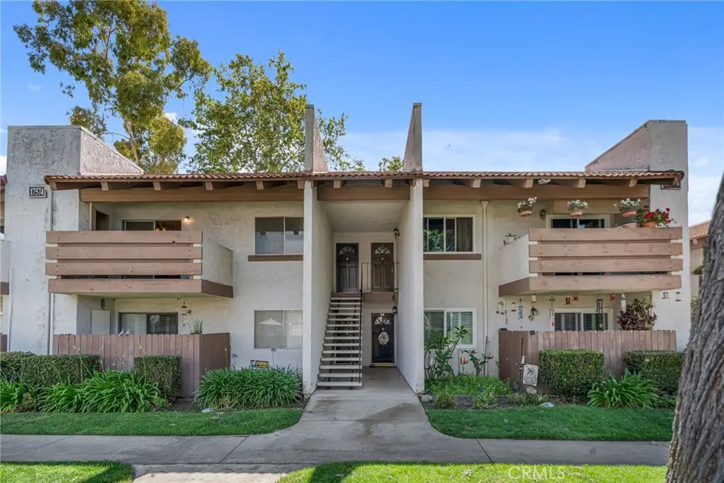 17574 Vandenberg #11, Tustin, CA 92780 - #1