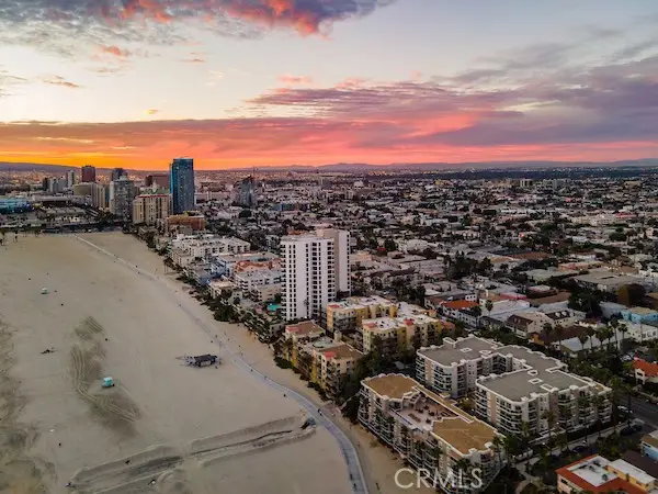 1310 E Ocean Boulevard #1007, Long Beach, CA 90802 - #3