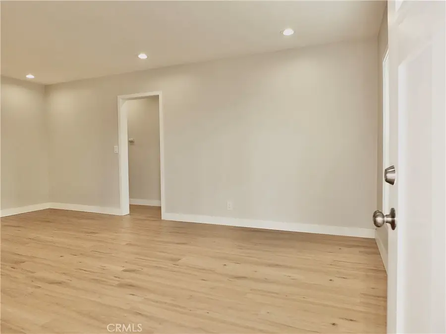 1335 W Burnett, Long Beach, CA 90810 - #2