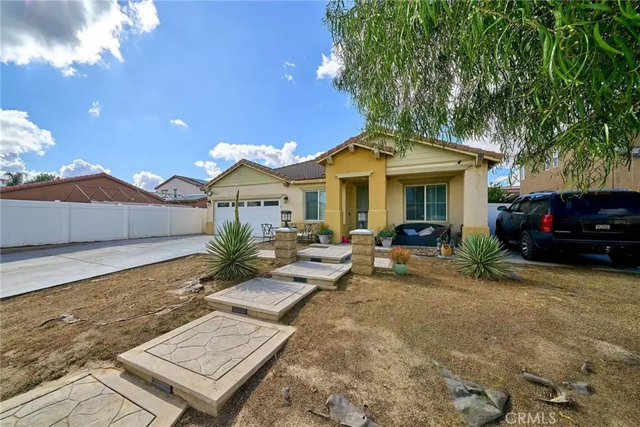 651 Victorian Hill Drive, Perris, CA 92570 - #2