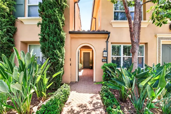 240 Mayfair, Irvine, CA 92620