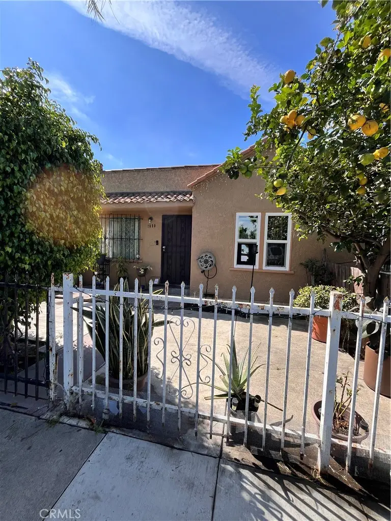 1634 W Parade, Long Beach, CA 90810 - #2