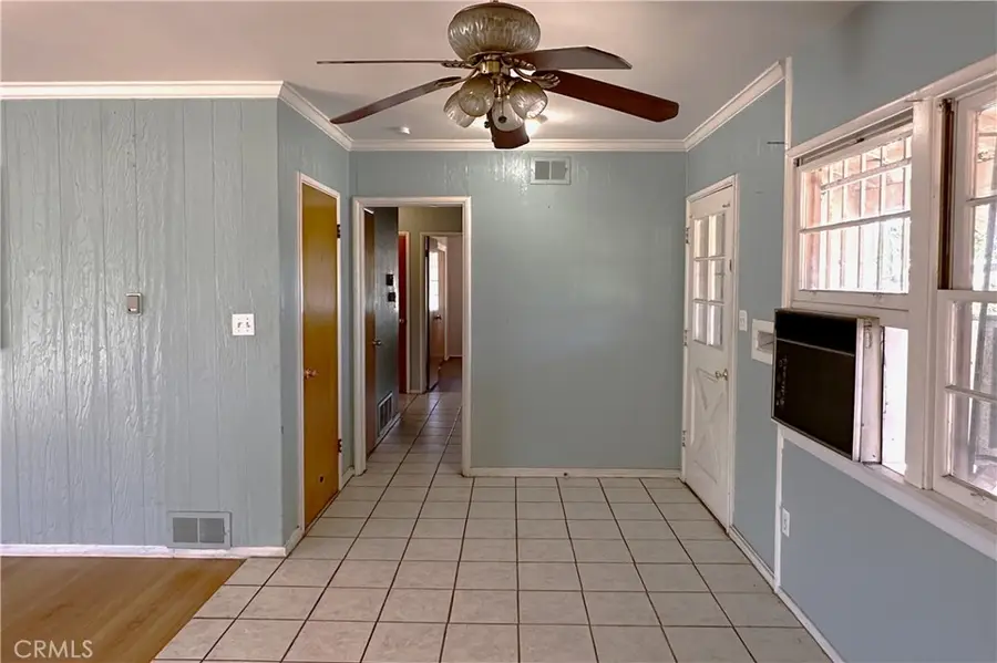 1020 W 10th Street, Corona, CA 92882 - #3