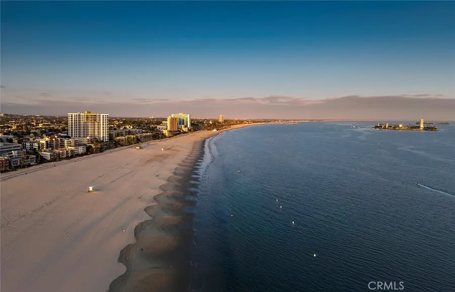 1310 E Ocean Boulevard #502, Long Beach, CA 90802 - #2