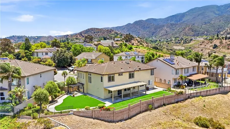 950 Manor Way, Corona, CA 92882 - #2