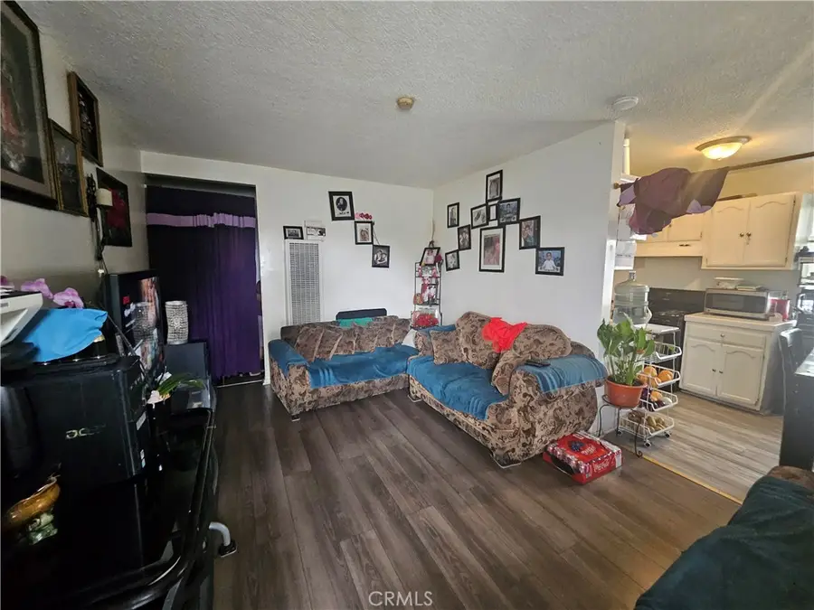 2811 Orchard Place, South Gate, CA 90280 - #2