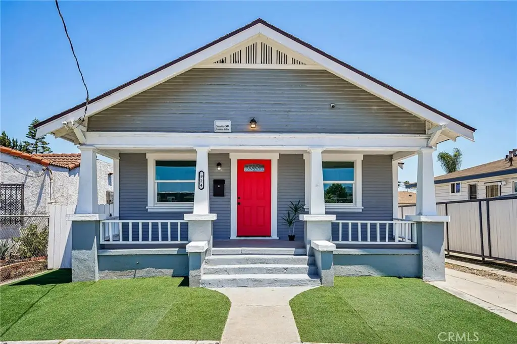924 Frigate Avenue, Wilmington, CA 90744 - #1