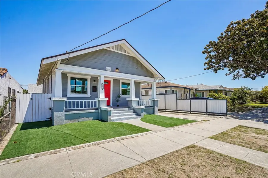 924 Frigate Avenue, Wilmington, CA 90744 - #2