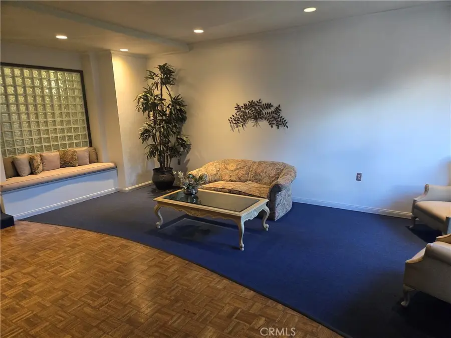 972 E California #202, Pasadena, CA 91106 - #2