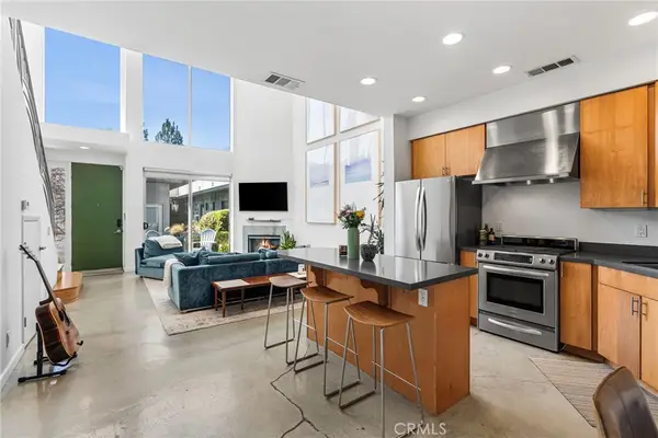 637 E 4th #B, Long Beach, CA 90802