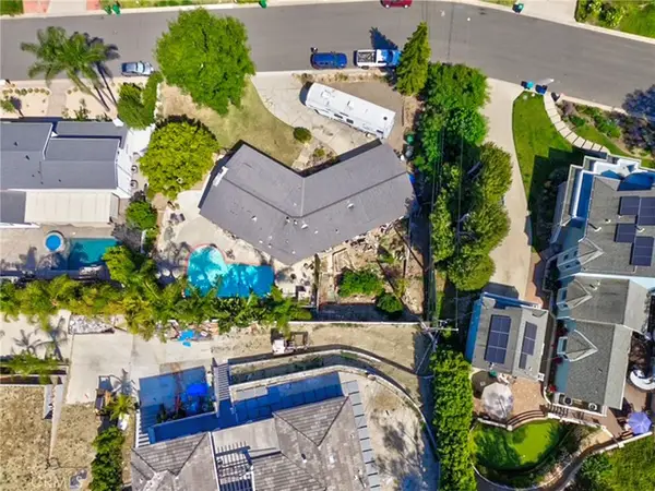12751 Bonita Heights, Santa Ana, CA 92705