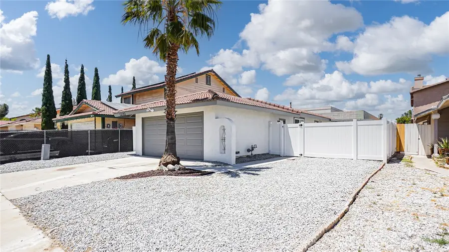 12192 Pluto, Victorville, CA 92392 - #2