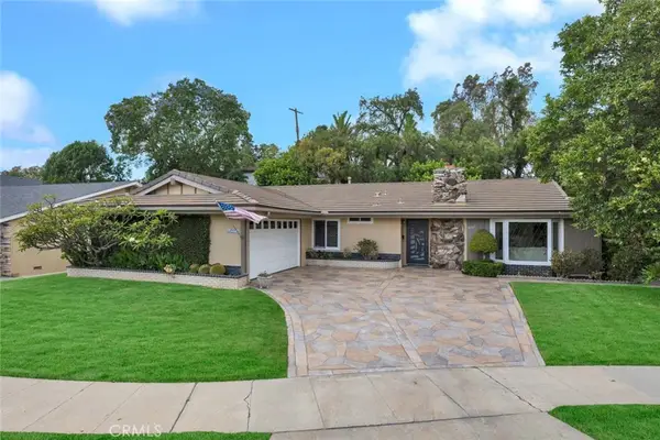 3939 E Lynnwood Avenue, Orange, CA 92869