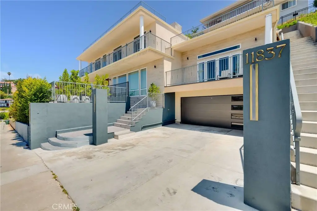 11837 Rideout, Whittier, CA 90601 - #1