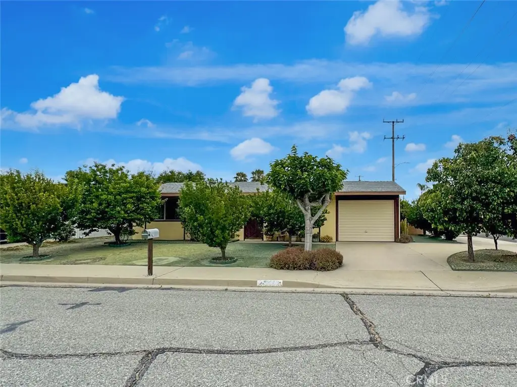 890 Costo Lane, Hemet, CA 92543 - #1