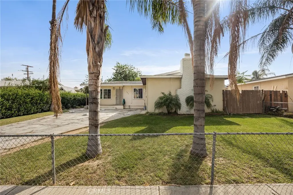3515 Ross, Riverside, CA 92503 - #1
