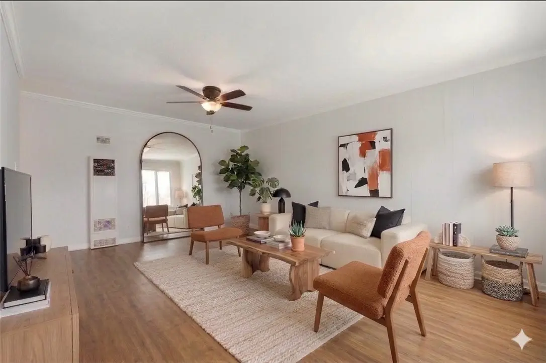 1227 E 1st Street #2C, Long Beach, CA 90802 - #1