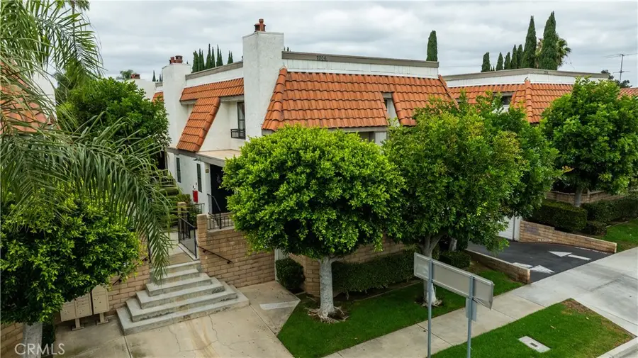 2206 A N Broadway #27, Santa Ana, CA 92706 - #2