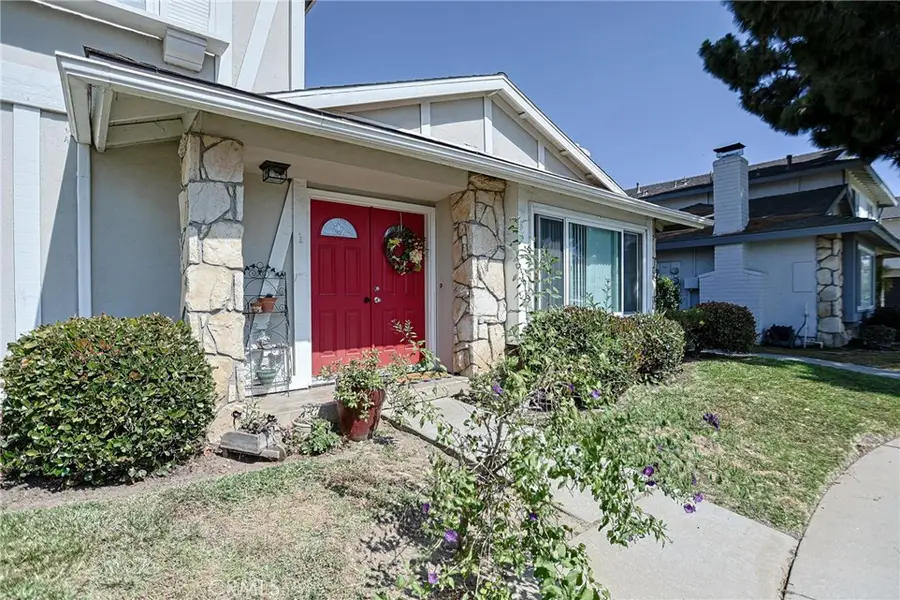 17882 Baron Circle, Huntington Beach, CA 92647 - #3