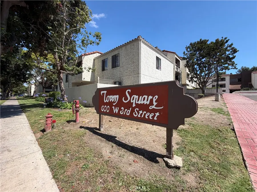 600 W 3rd #A105, Santa Ana, CA 92701 - #2