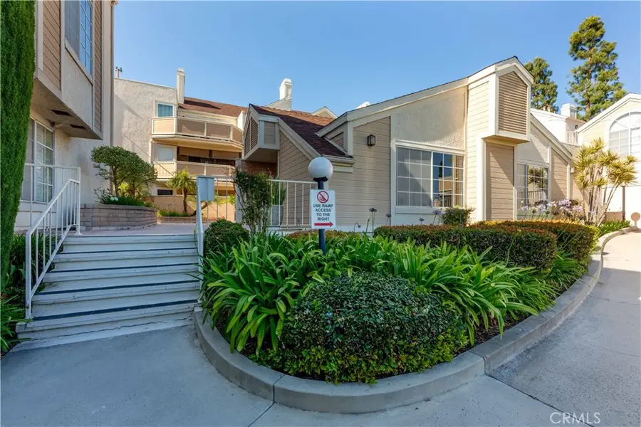 3845 Farquhar Avenue #309, Los Alamitos, CA 90720 - #3