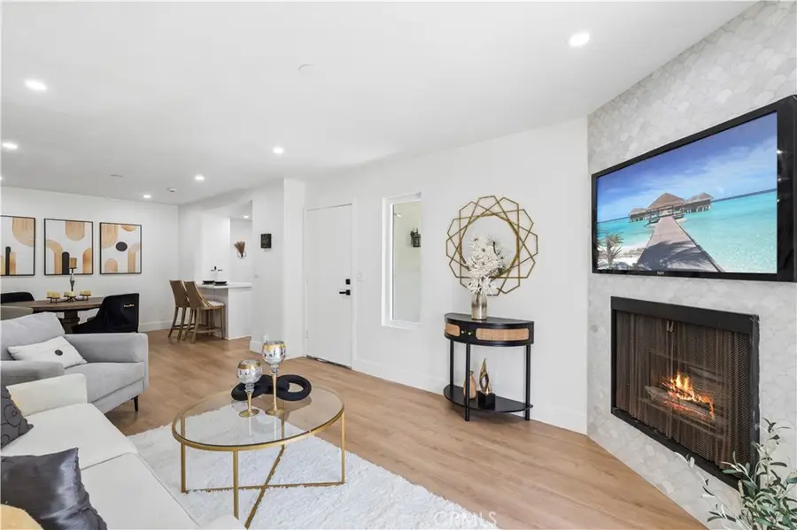 1933 W Houston, Fullerton, CA 92833 - #3