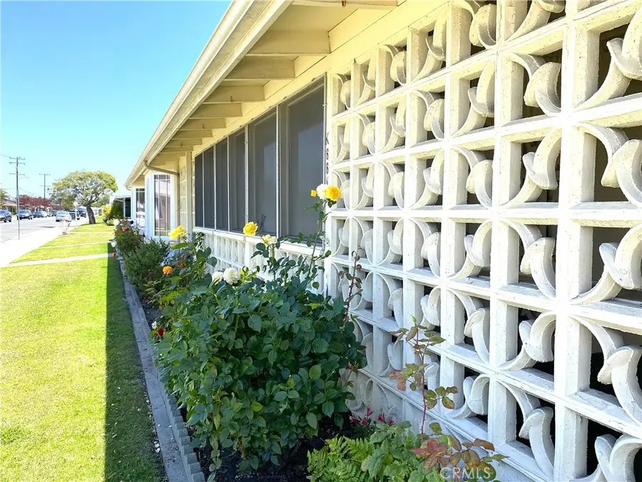 1560 Interlachen Rd., M12-66k, Seal Beach, CA 90740 - #3