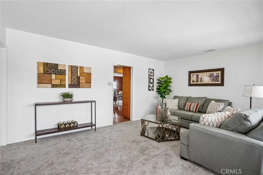 5049 Montair, Lakewood, CA 90712 - #3