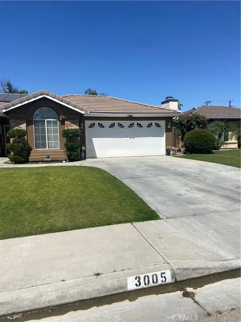 3005 Green Mountain, Bakersfield, CA 93312 - #2