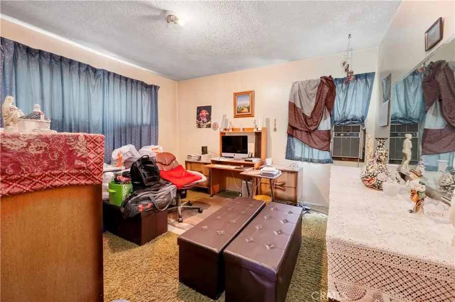 10261 D Este, Anaheim, CA 92804 - #3