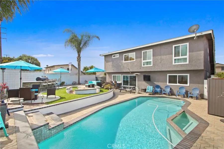 1107 Woodbury Drive, Harbor City, CA 90710 - #2